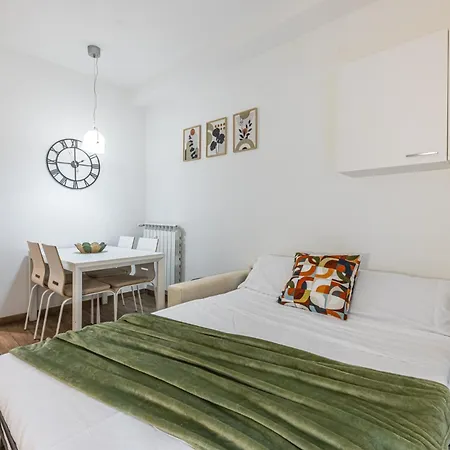 Giambellino Trilocale Accogliente Con Garage * 밀라노